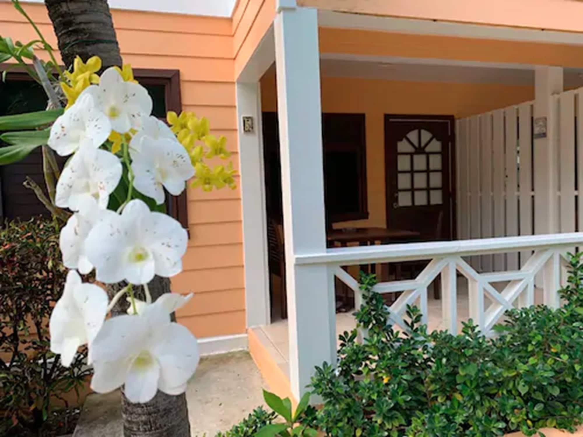 Buccaneer Beach Club Dickenson Bay Exterior foto